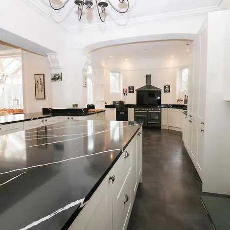 Valley View * 多尔顿因弗内斯